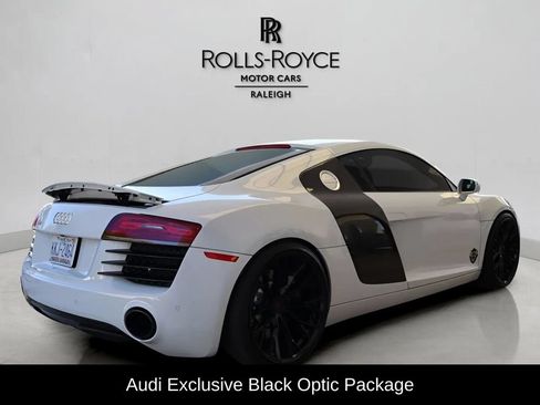 Used 2014 Audi R8 V8 w/ Convenience Package AWD/4WD image 4
