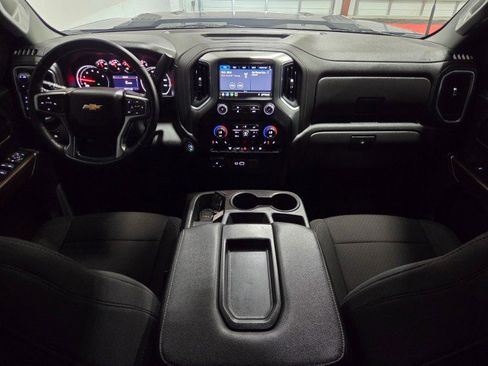 Used 2022 Chevrolet Silverado 2500 LT w/ Convenience Package image 7