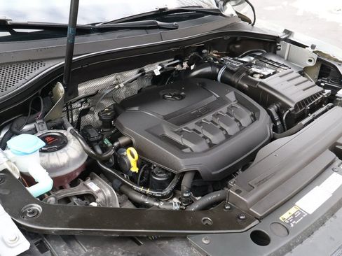 Used 2022 Volkswagen Tiguan S image 13