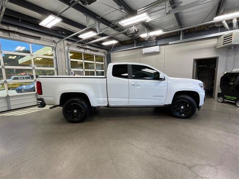 Used 2022 Chevrolet Colorado LT w/ Fleet Safety Package RWD image 7