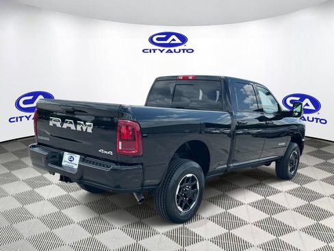 Used 2026 RAM 2500 Laramie AWD/4WD image 4
