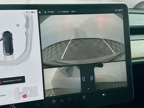 Used 2023 Tesla Model 3 Standard Range image 21