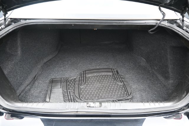 Used 2014 Chevrolet Impala LT w/ LT Sunroof Package FWD image 10