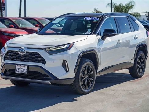 Used 2022 Toyota RAV4 XSE image 7
