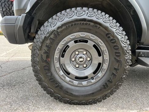 Certified 2025 Ford Bronco Big Bend w/ Matte Film Protection Package image 27