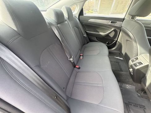 Used 2019 Hyundai Sonata SEL image 16