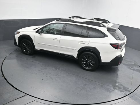 Used 2025 Subaru Outback Onyx Edition XT AWD/4WD image 24
