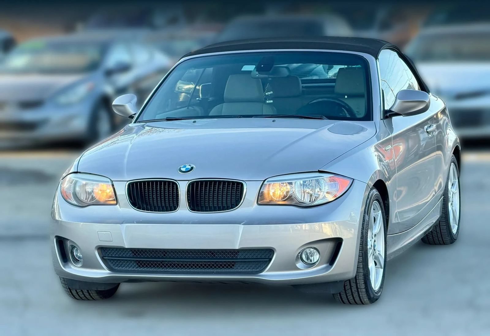 Used 2012 BMW 128i Convertible RWD image 2