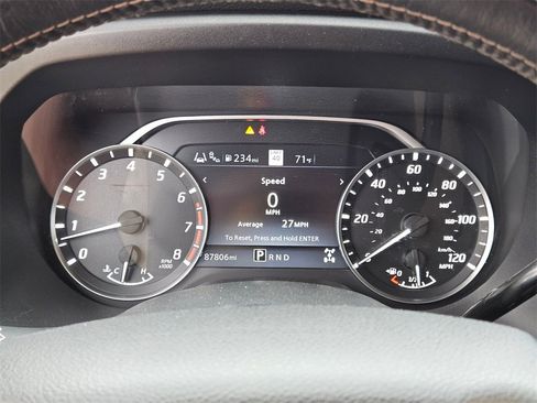 Used 2020 Nissan Titan Platinum Reserve w/ Moonroof Package image 26