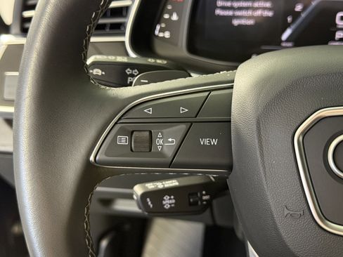 Used 2023 Audi Q8 Premium Plus image 25