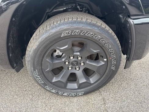 New 2026 RAM 1500 Big Horn AWD/4WD image 9