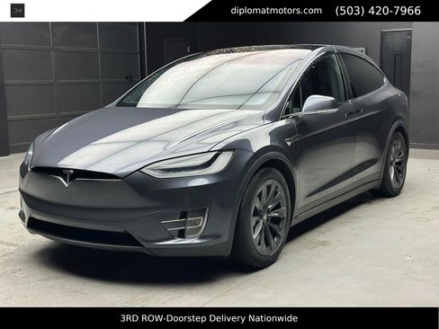 Used 2018 Tesla Model X 100D image 1