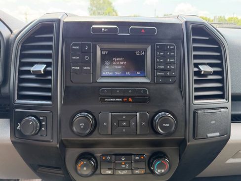Used 2017 Ford F150 XL w/ XL Power Equipment Group AWD/4WD image 18