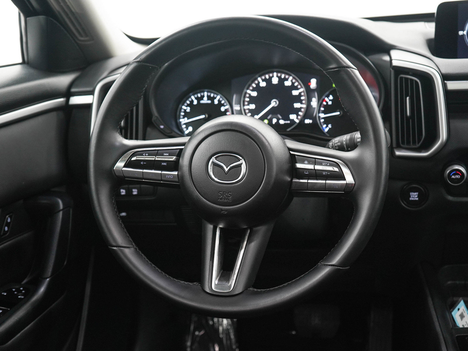 Used 2026 MAZDA CX-50 AWD 2.5 S w/ Preferred Pkg image 17