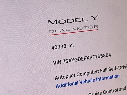 Used 2023 Tesla Model Y Performance AWD/4WD image 12