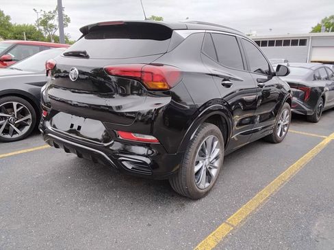 Used 2022 Buick Encore GX Select w/ Sport Touring Package FWD image 6