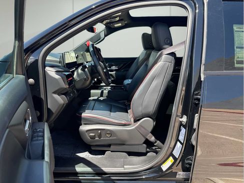 Used 2024 Chevrolet Silverado EV RST AWD/4WD image 10