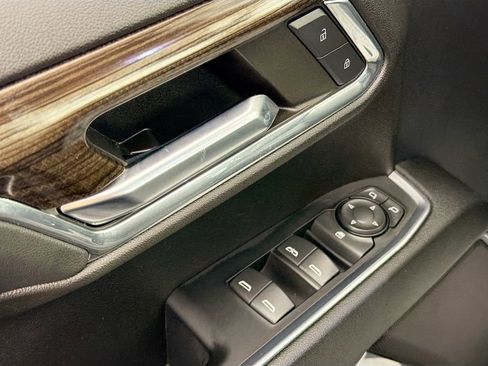 Used 2024 Chevrolet Silverado 1500 RST image 17