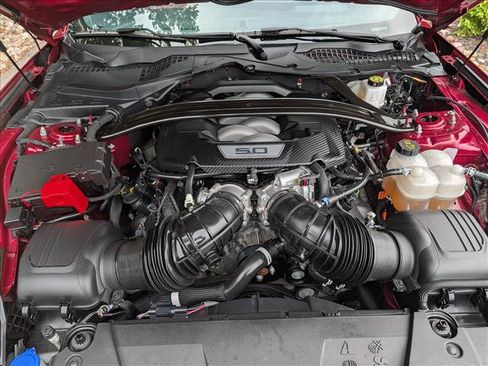Used 2025 Ford Mustang GT Premium RWD image 19