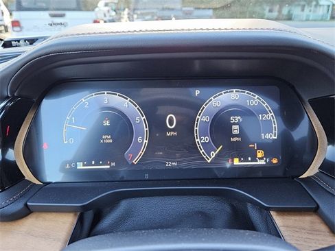 New 2025 Jeep Grand Cherokee Summit image 14