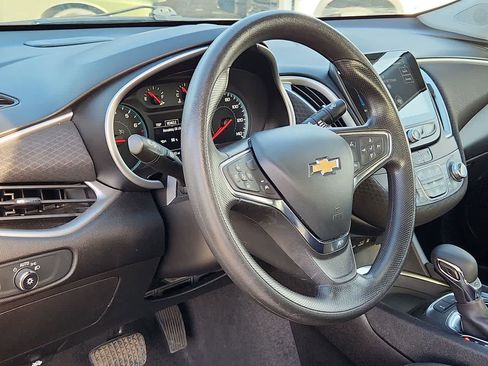Used 2024 Chevrolet Malibu LT image 10