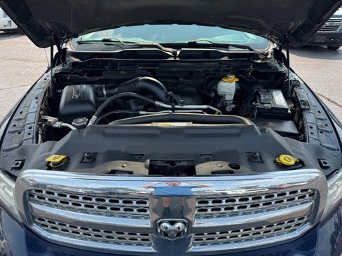 Used 2014 RAM 1500 Laramie AWD/4WD image 23