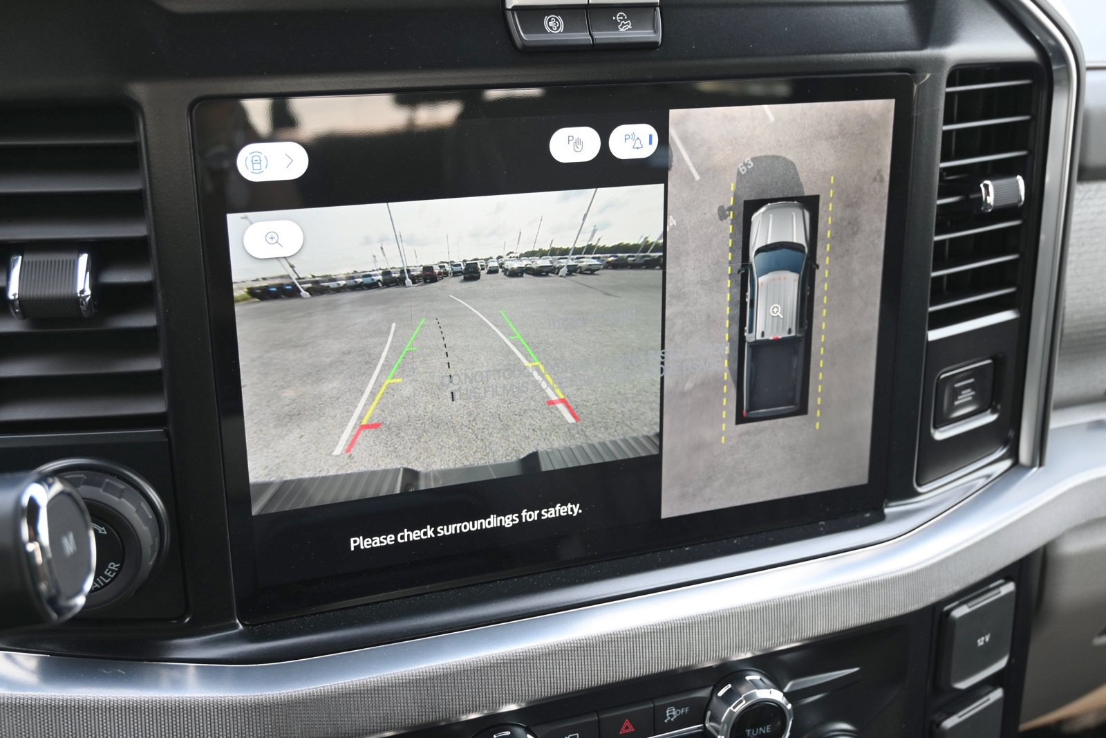 New 2026 Ford F250 Platinum w/ Platinum Plus Package AWD/4WD image 28