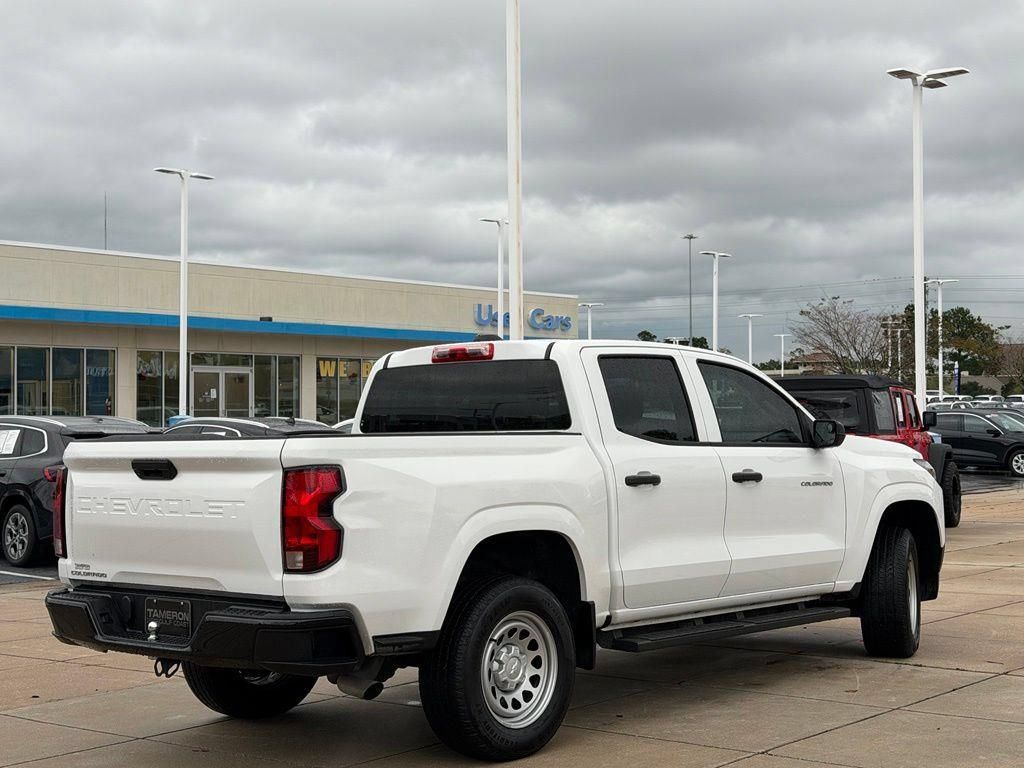 Used 2024 Chevrolet Colorado W/T RWD image 4