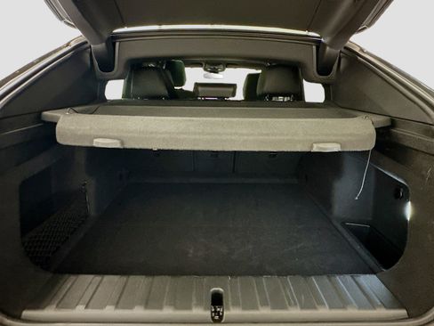 Used 2025 BMW X2 xDrive28i image 30