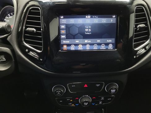 Used 2020 Jeep Compass Latitude image 25