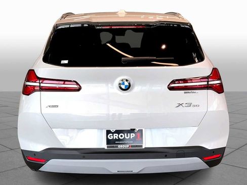 New 2026 BMW X3 xDrive30 w/ Premium Package image 4