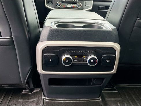 Used 2022 Ford Expedition Max XLT AWD/4WD image 26