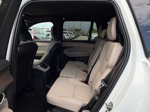 New 2026 Volvo XC90 T8 Plus AWD/4WD image 14