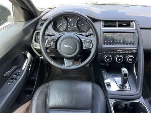 Used 2020 Jaguar E-PACE image 19