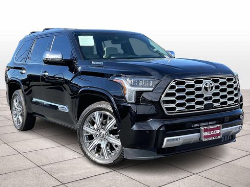 Used 2025 Toyota Sequoia Capstone image 2