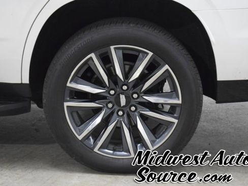 Used 2022 Cadillac Escalade Sport AWD/4WD image 9