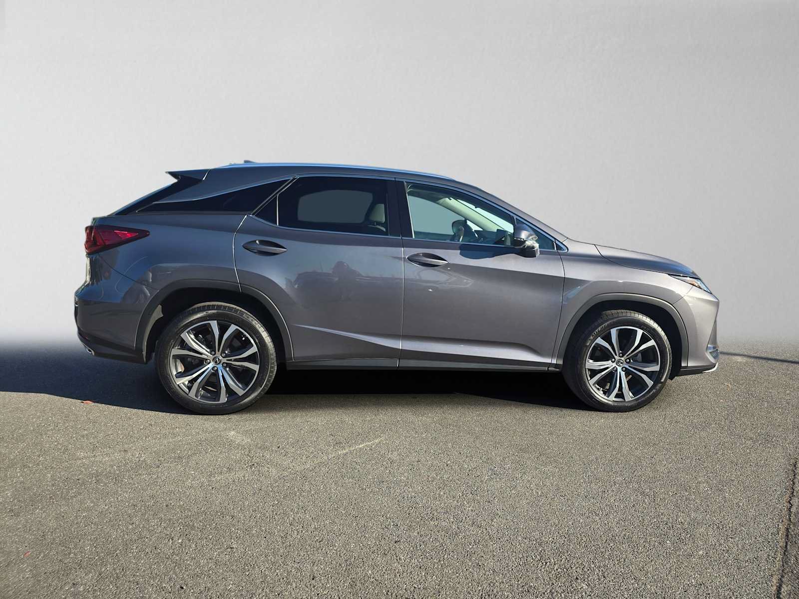 Used 2022 Lexus RX 350 FWD w/ Premium Package image 2