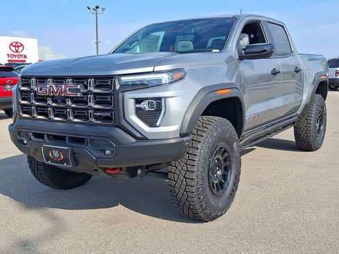 New 2025 GMC Canyon AT4 w/ AT4X AEV Edition AWD/4WD image 10