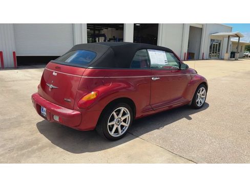 Used 2005 Chrysler PT Cruiser GT FWD image 8