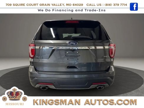 Used 2018 Ford Explorer XLT AWD/4WD image 5