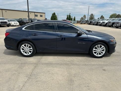 Certified 2017 Chevrolet Malibu LT w/ Leather Package FWD image 33