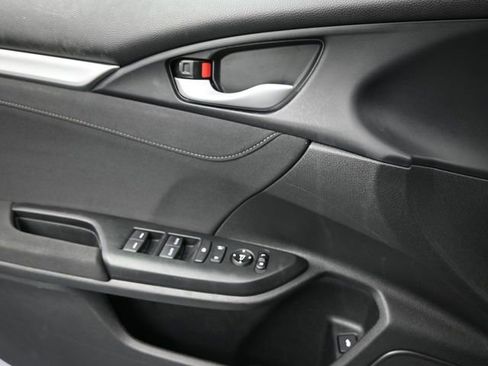 Used 2020 Honda Civic EX image 14