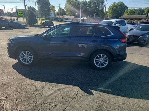 Used 2024 Honda CR-V EX-L image 3