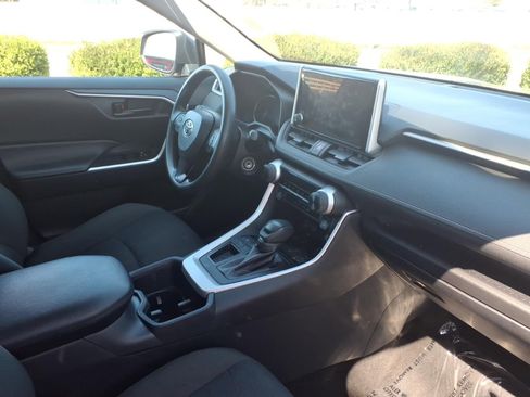 Used 2024 Toyota RAV4 LE image 20