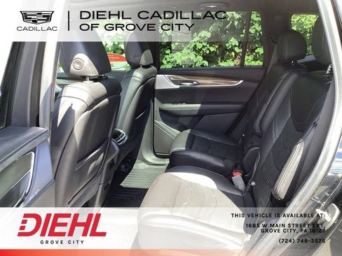 Used 2020 Cadillac XT6 Premium Luxury w/ Platinum Package AWD/4WD image 12