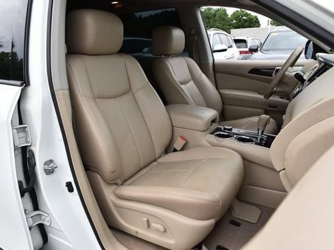 Used 2014 Nissan Pathfinder Platinum w/ Platinum Premium Package AWD/4WD image 23
