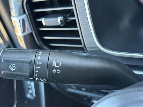 Used 2022 Ford F150 XLT w/ Equipment Group 302A High image 38