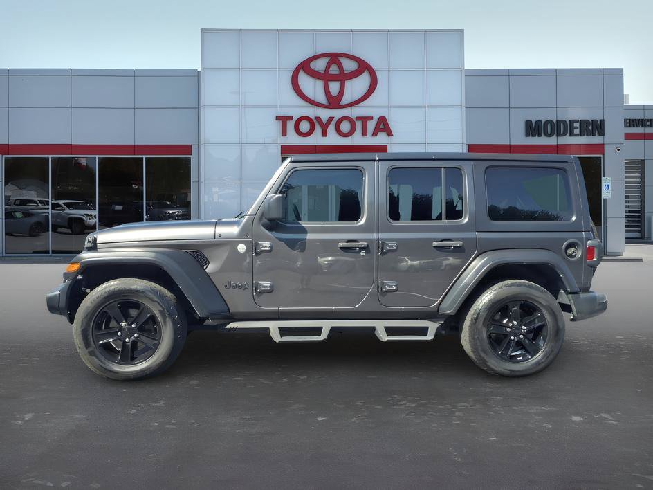 Used 2019 Jeep Wrangler Unlimited Sport AWD/4WD image 2