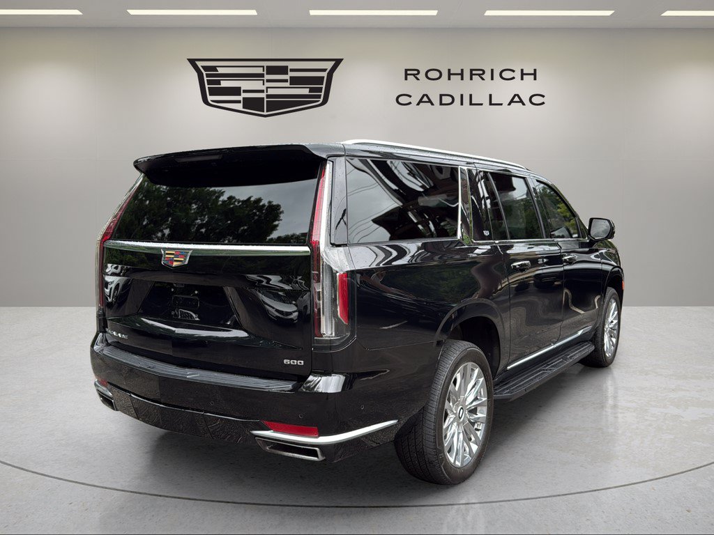 Certified 2024 Cadillac Escalade ESV Premium Luxury w/ LPO, Floor Liner Package AWD/4WD image 26