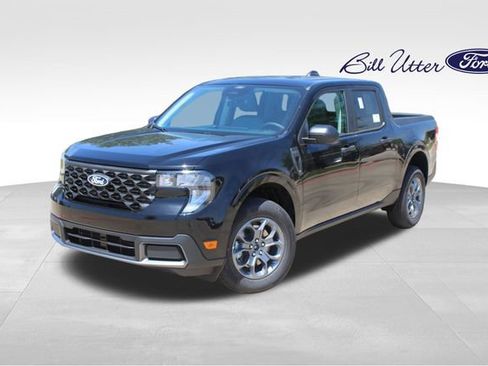 New 2026 Ford Maverick XLT FWD image 1